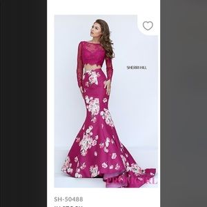 Size 2 gorgeous Sherri Hill dress